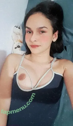 SoyNaiah / NaiahLive / imlunalof nude photo #0009