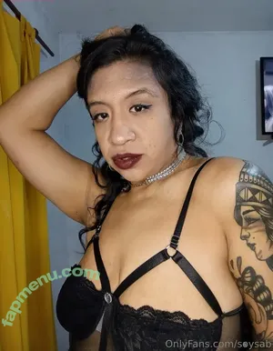  nude photo #0004