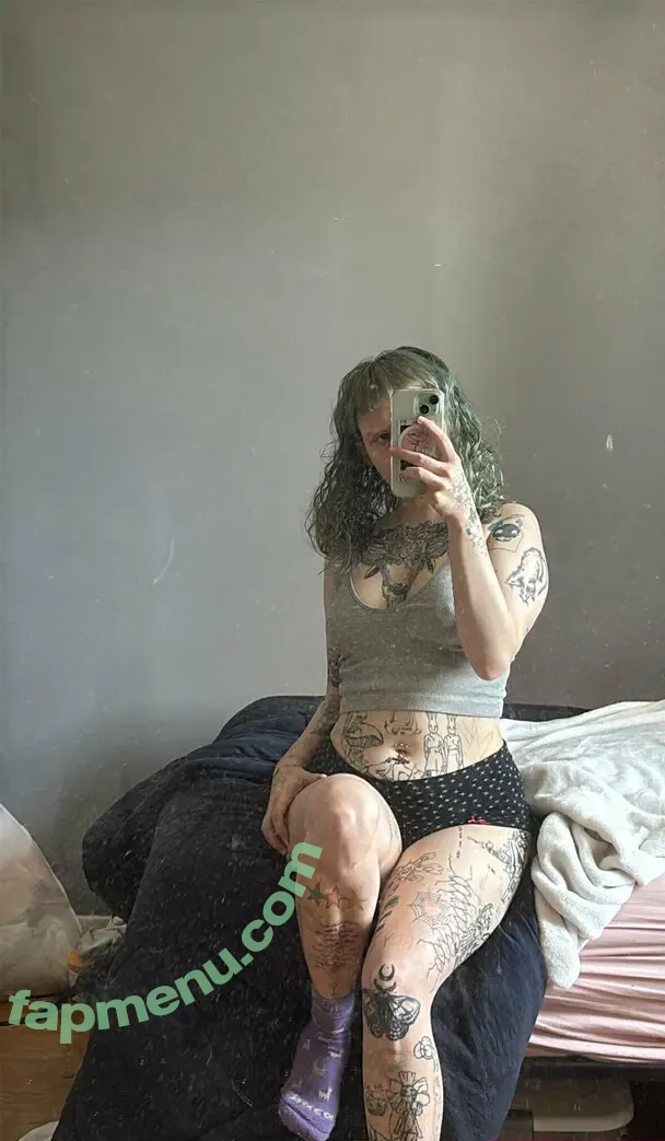 soyworm nude photo #0050 (soyworm)