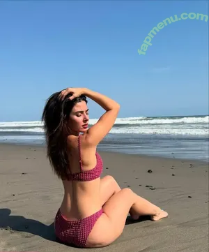  nude photo #0002