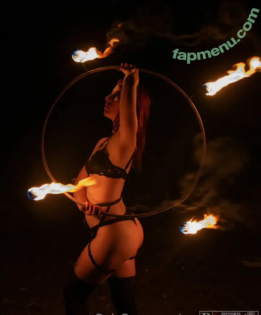 spacecadette nude photo #0007 (spacecadetteband)