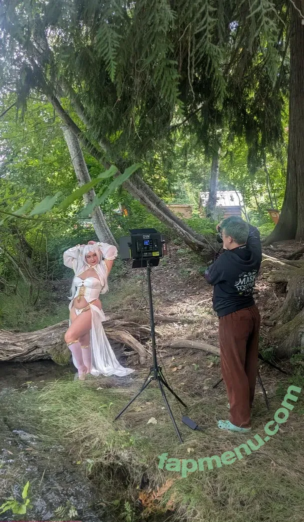 spaceghostarts nude photo #0019 (spaceghostarts)