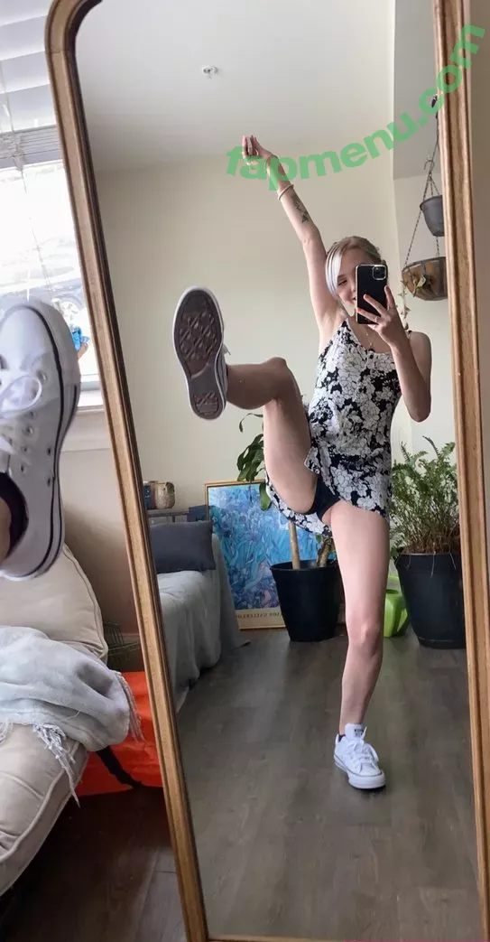spaghettigorl nude photo #0008 (Twitter spaghettigorll / kitten_mother)