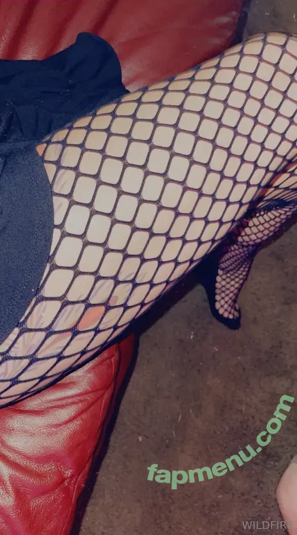 sparkl3ffect nude photo #0022 (thesparkleeffect_)