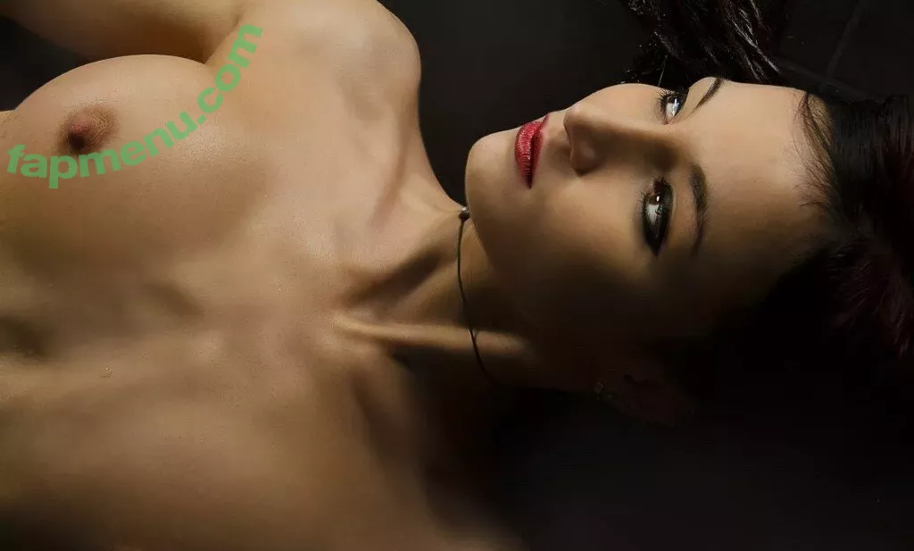 Speedy Cosplay nude photo #0083 (Lanushka / speedy_cosplay)