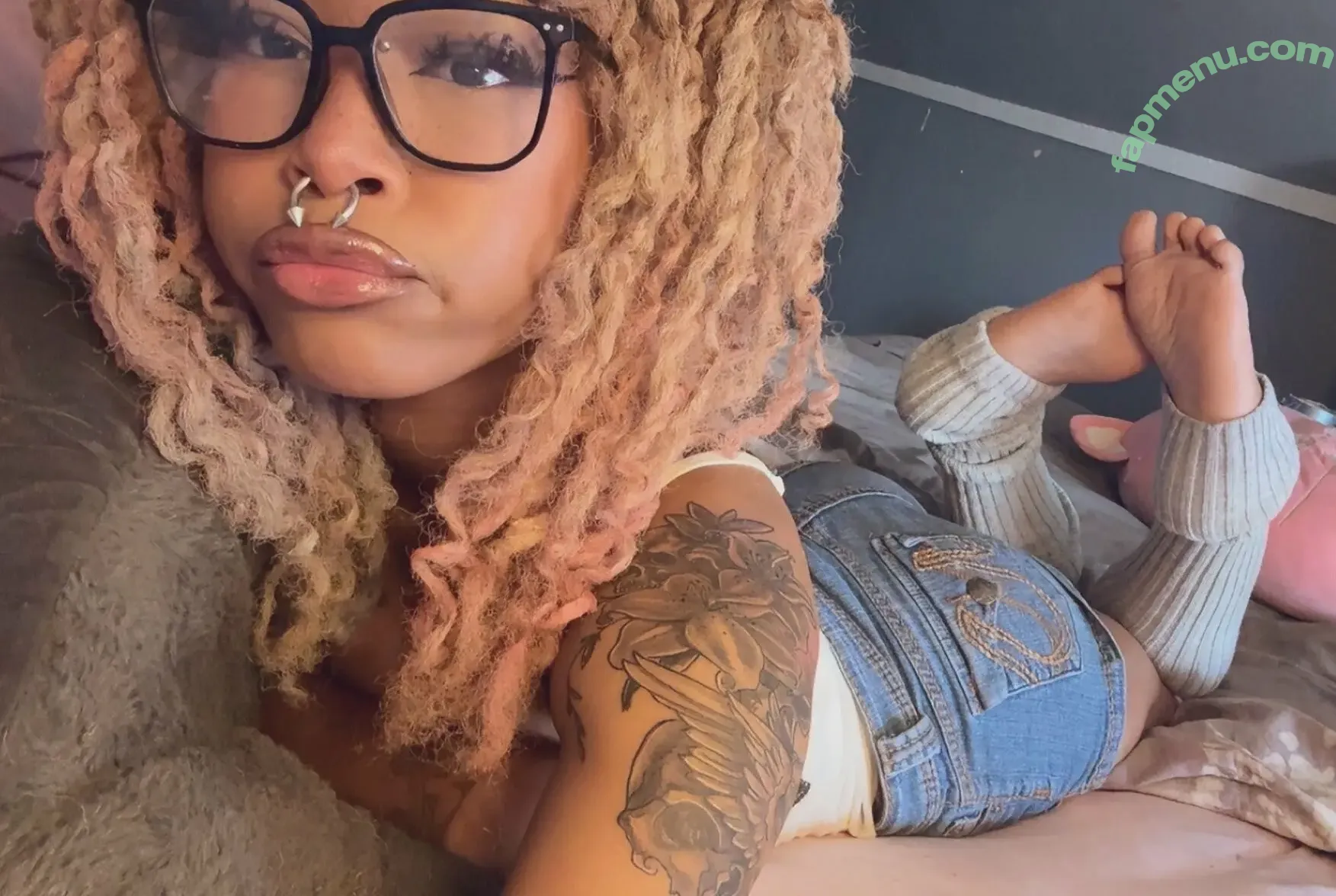 spendforlayla nude photo #0069 (dominatrix908 / laurenbrown.beauty / princesslayla7 / princessplat12)