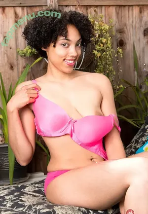  nude photo #0008