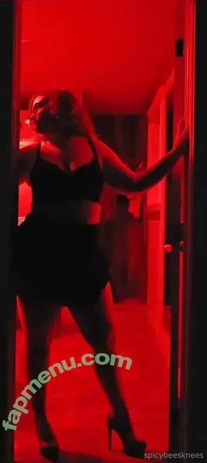  nude photo #0007