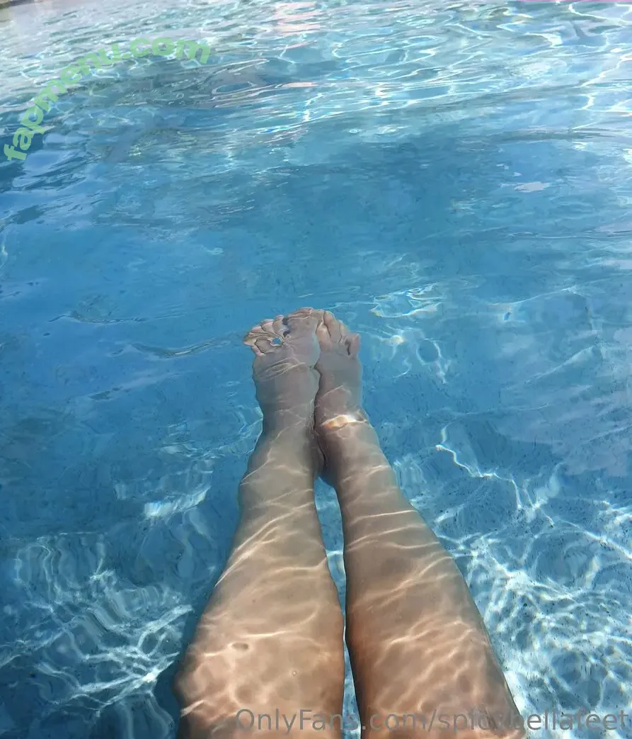 spicybellafeet nude photo #0002 (spicybellafeet)