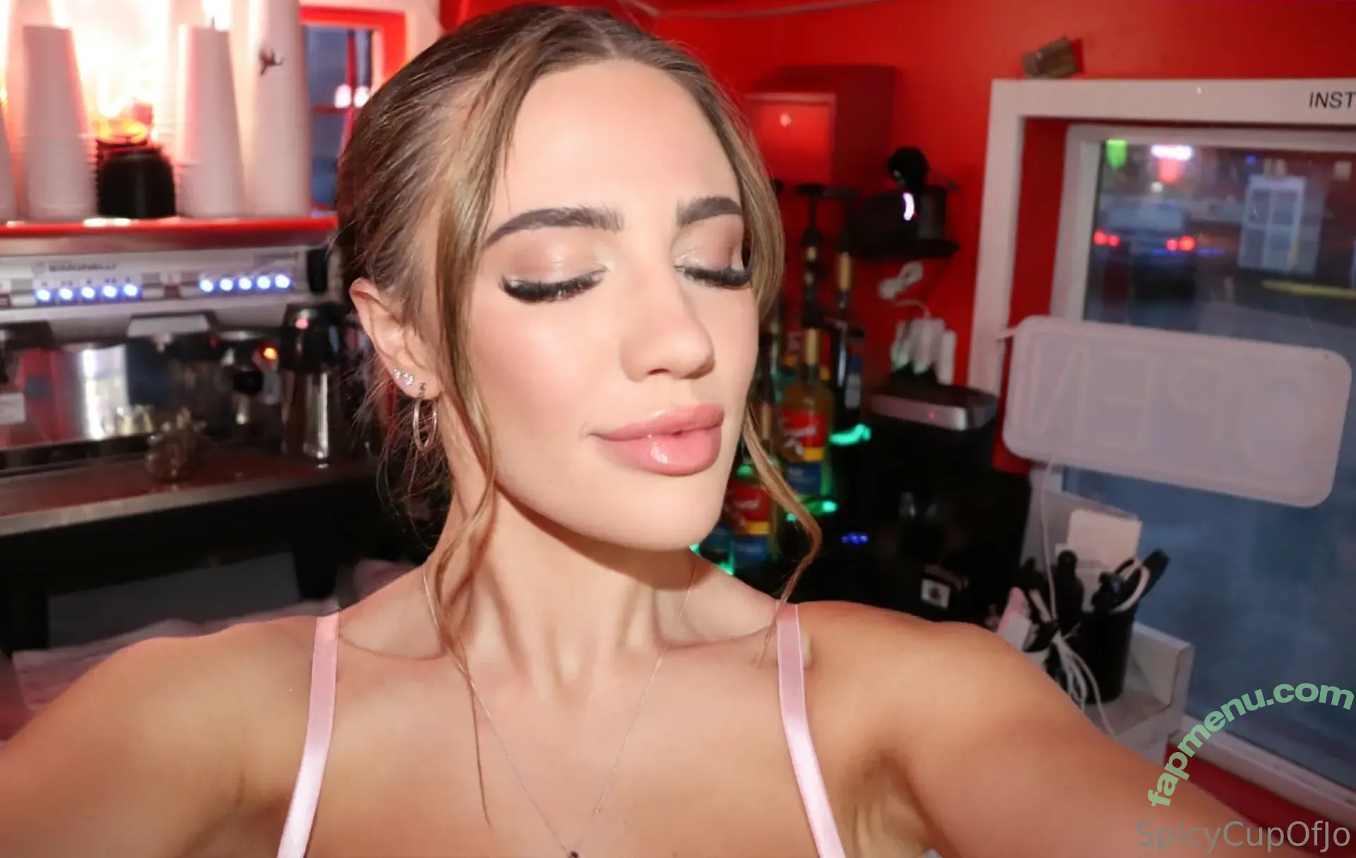 spicycupofjo nude photo #0015 (spicycupofjo)