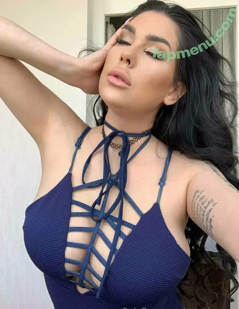 spicylayaxo nude photo #0011 (spicyaccountxo)