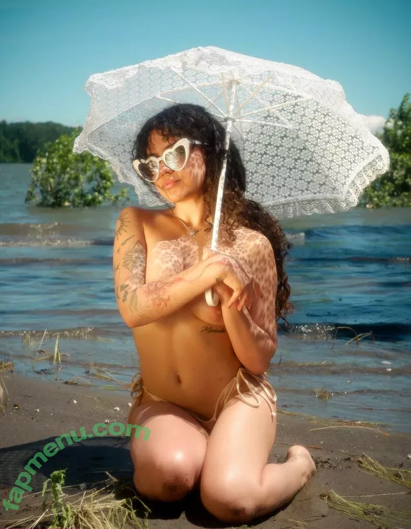 Spicymarii nude photo #0094 (lilfairymari / spicymari)