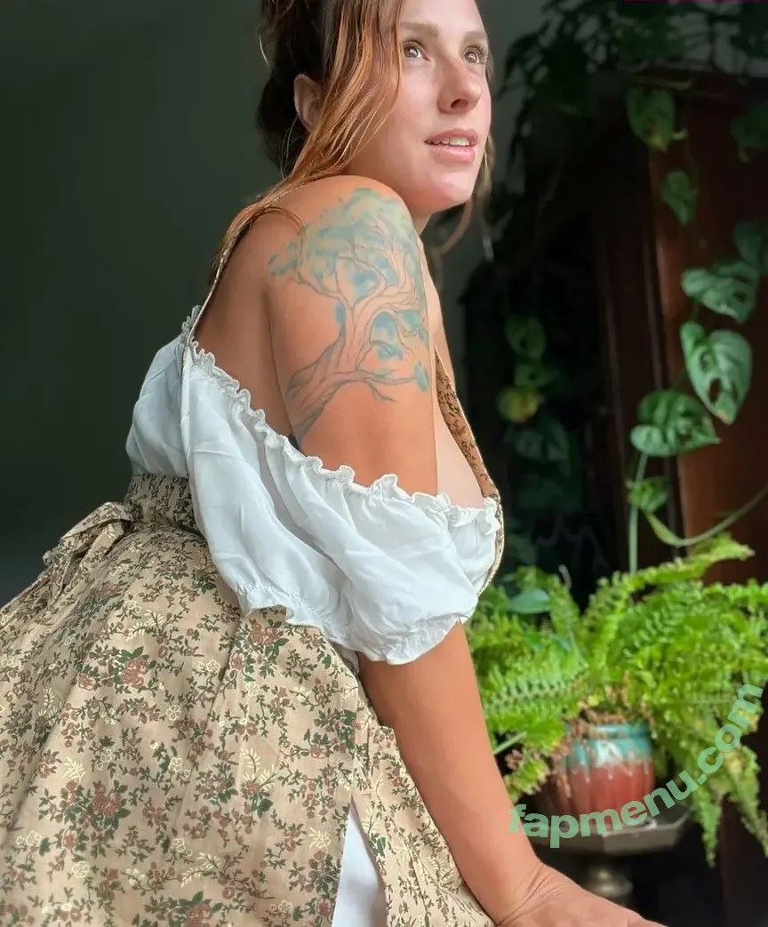 spicytender nude photo #0021 (Spicy_tender_ / spicytender2)
