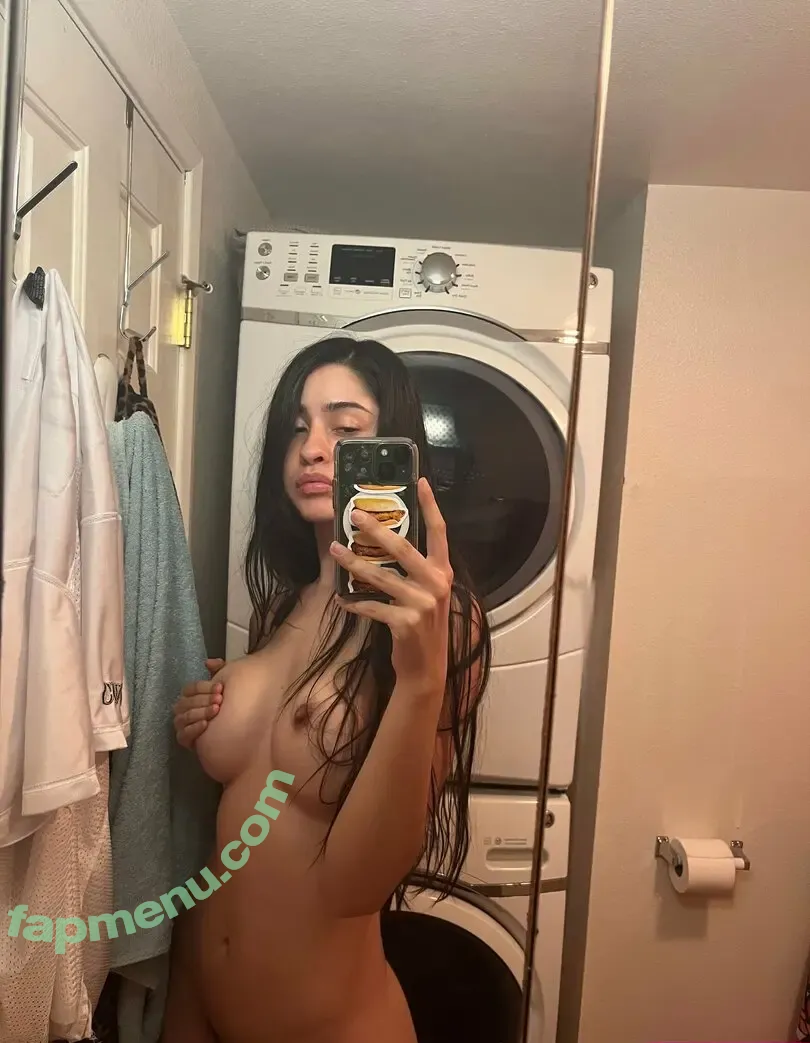 spithirsty nude photo #0002 (touchedbythirsty)