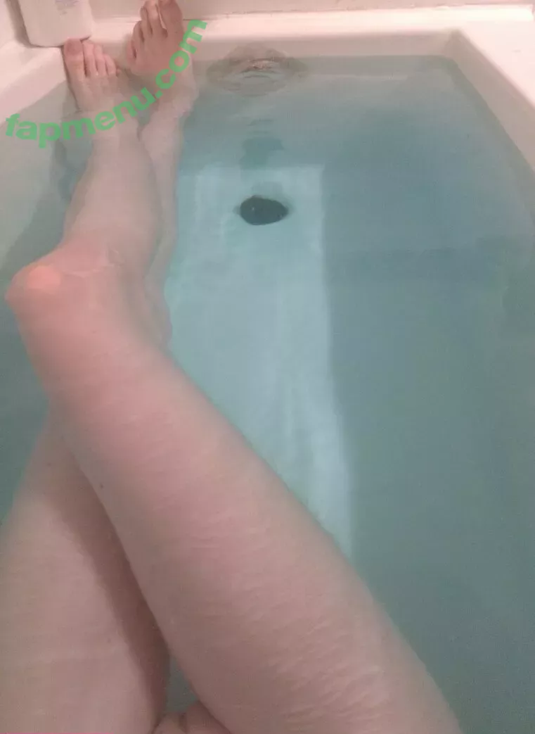 spoiledbratcat nude photo #0114 (sfwbratcat / spoiledbratcattt)