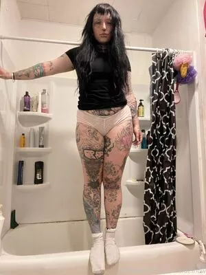 spookisideshow / hepcathelm nude photo #0040