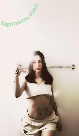  nude photo #0003