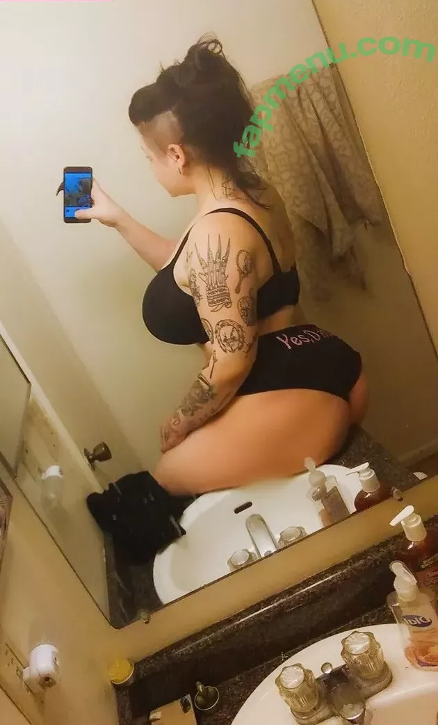 Spooky nude photo #0114 (spookygirllove / spookygirlloves)