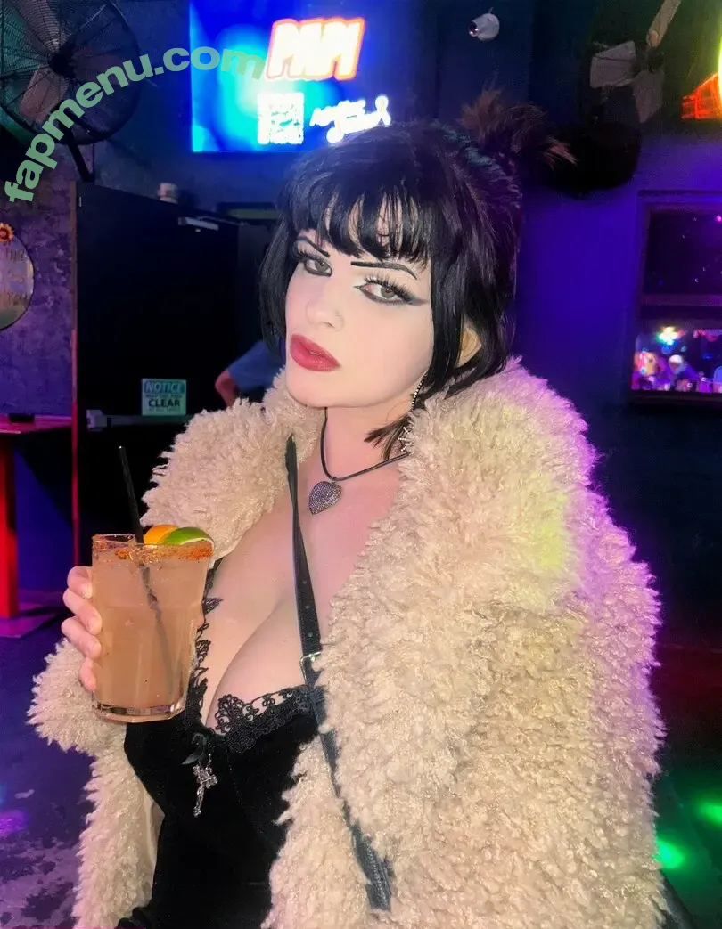 Spookyhellion nude photo #0002 (Spookyhellions / spookylittlehalloween)