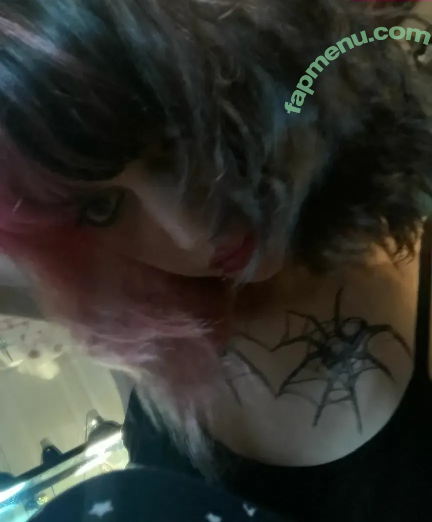Spookypuppyy nude photo #0002 (Spookyhomicide)