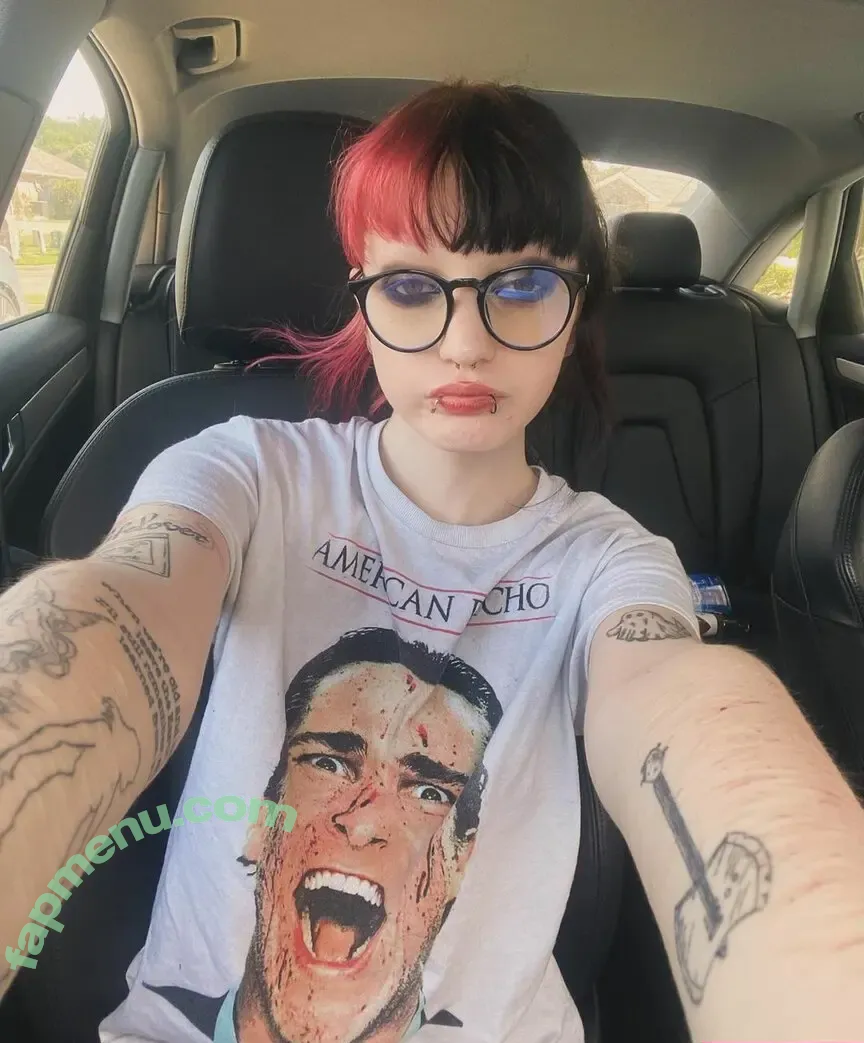 Spookypuppyy nude photo #0004 (Spookyhomicide)
