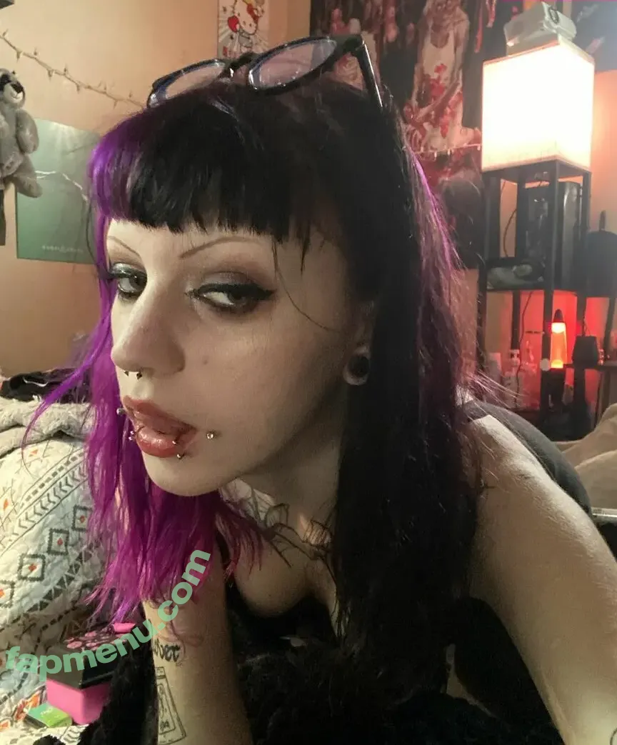 Spookypuppyy nude photo #0012 (Spookyhomicide)