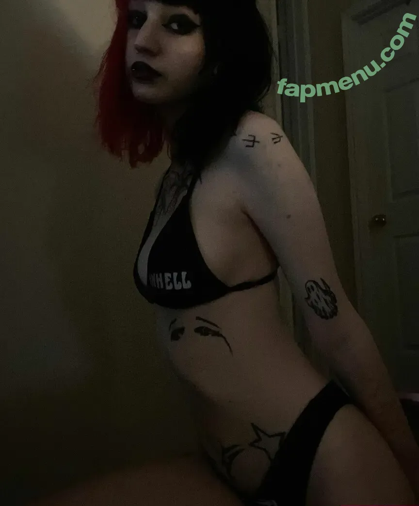 Spookypuppyy nude photo #0035 (Spookyhomicide)