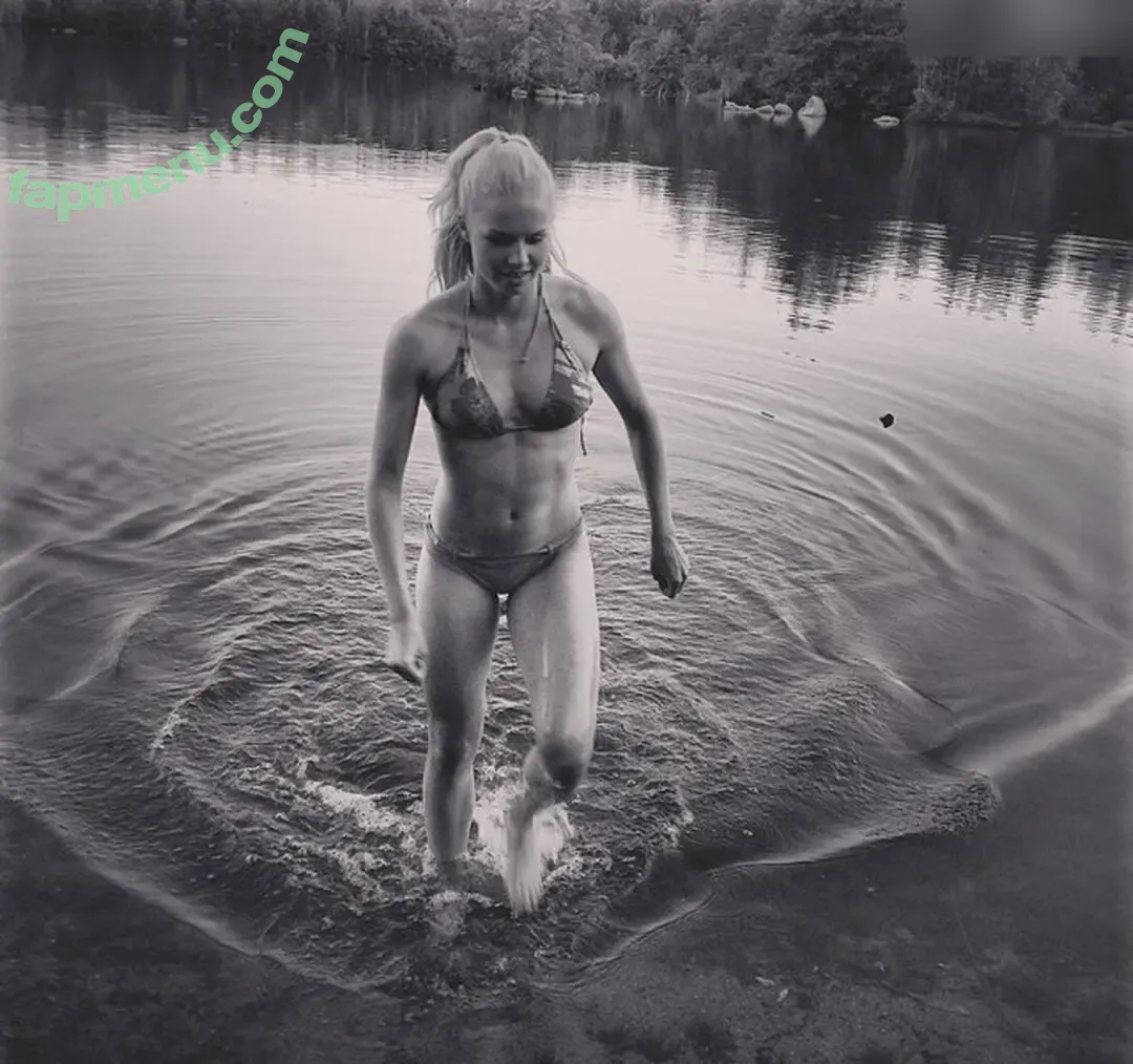 Sportlerinnen deutsch & International nude photo #2615 (Sportlerinnen deutsch & International)