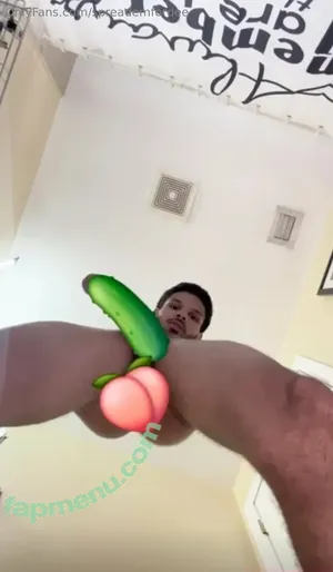 spreademfordee / neckbop nude photo #0002
