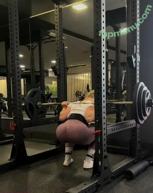 Sqauts_and_pizza / Jane_slf / squats_and_pizza nude photo #0057