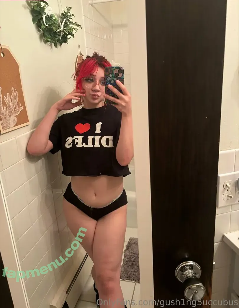 squ1rtlezmariee nude photo #0018 (squ1rtlezmariee)
