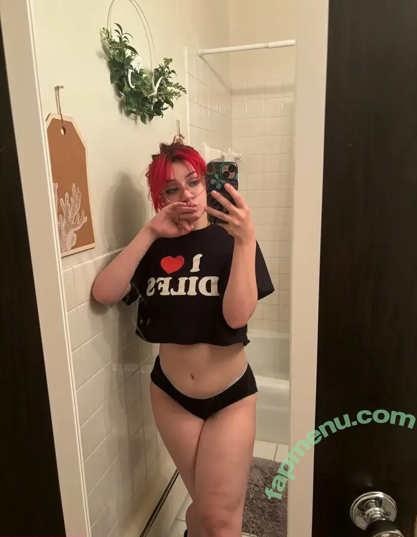 squ1rtlezmariee nude photo #0019 (squ1rtlezmariee)