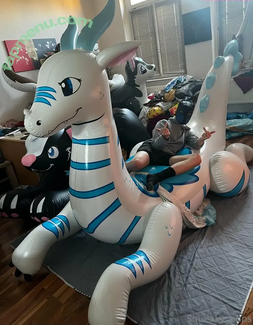 squeaky_pup nude photo #0011 (squeakypupco)
