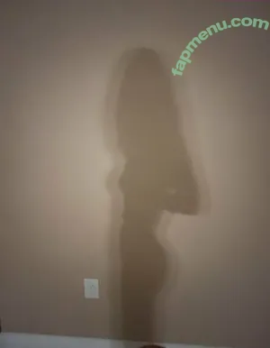 Squirtstain / wormfluencer / yikesali nude photo #0060