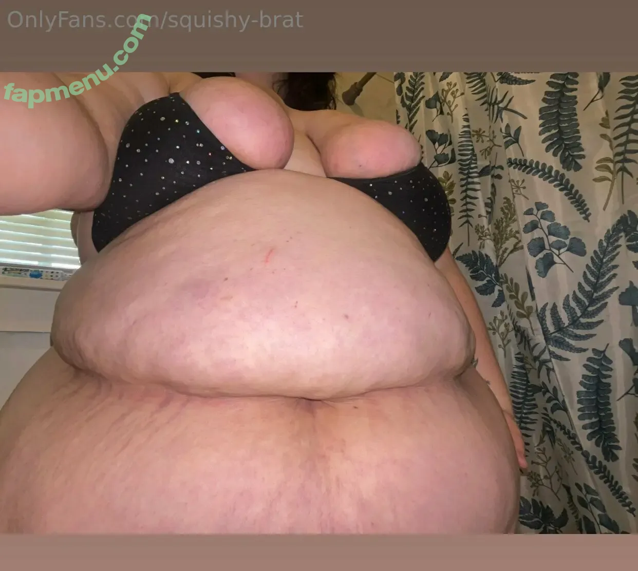 squishy-brat nude photo #0058 (squishylilbrat)