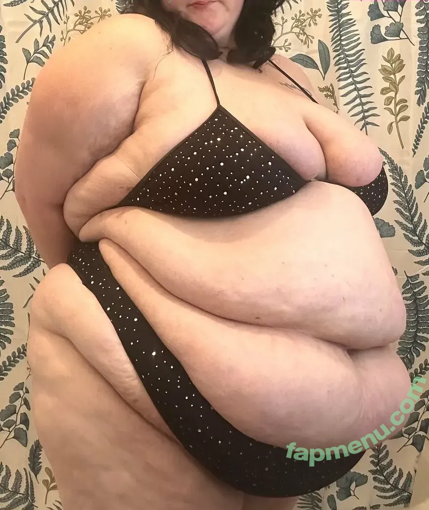 squishy-brat nude photo #0064 (squishylilbrat)