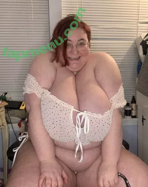 Squishy Lynxie nude photo #0001 (itslynxiee / squishylynxie)