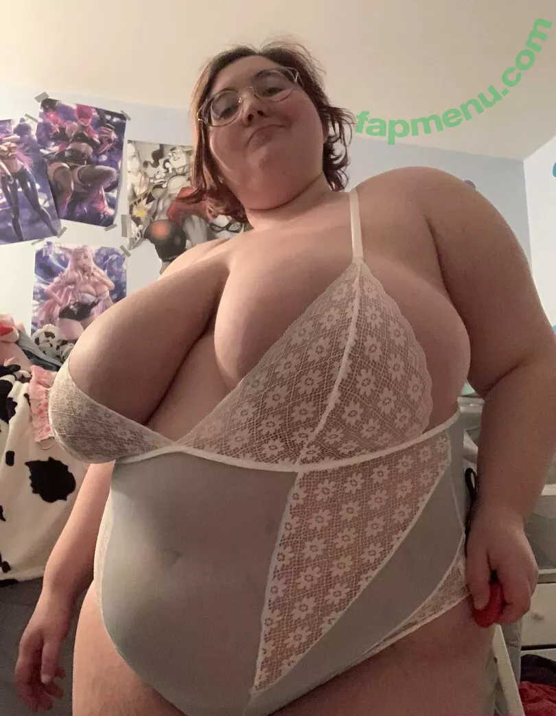 Squishy Lynxie nude photo #0007 (itslynxiee / squishylynxie)