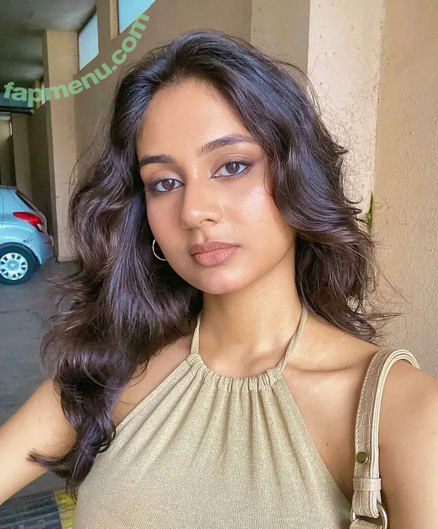 Srushti Bannatti nude photo #0024 (_bannnno_)