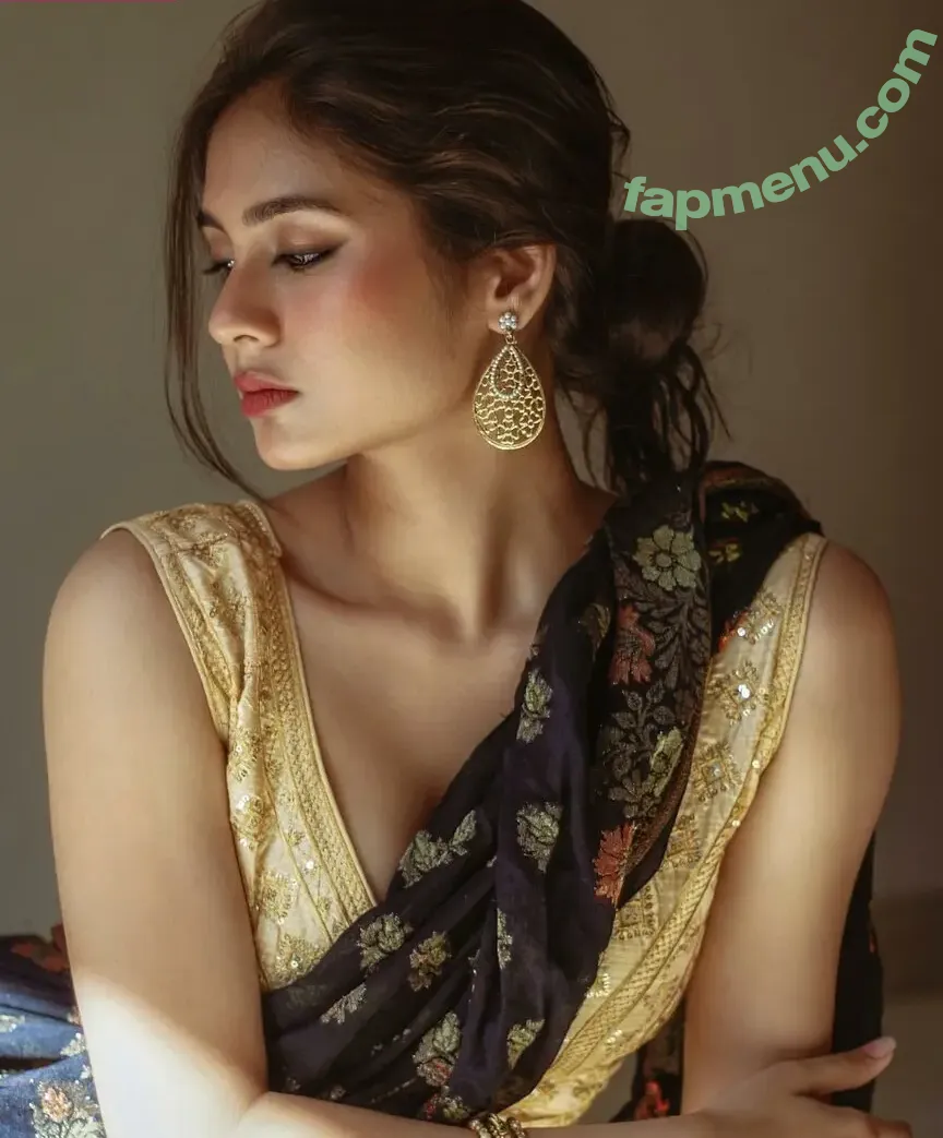 Srushti Bannatti nude photo #0042 (_bannnno_)