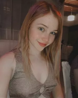 SSandia / sandialilibeth / sandysparrowgamer nude photo #0004