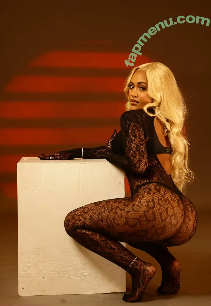 ssavage21 nude photo #0003 (ssavage21)