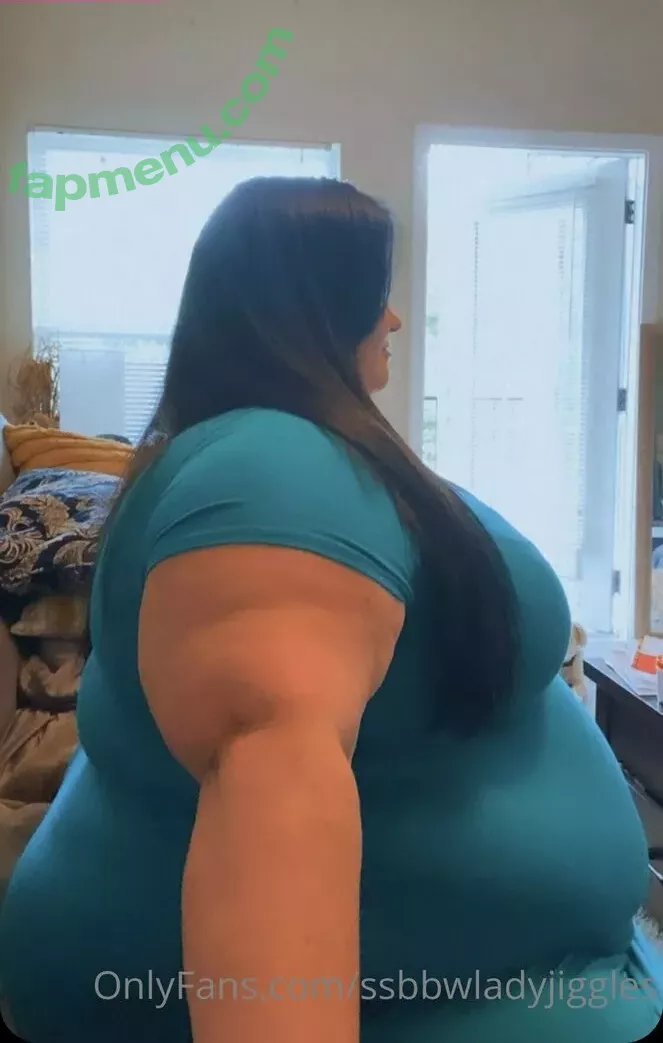 ssbbwladyjiggles nude photo #0006 (ssbbwladyjiggles)