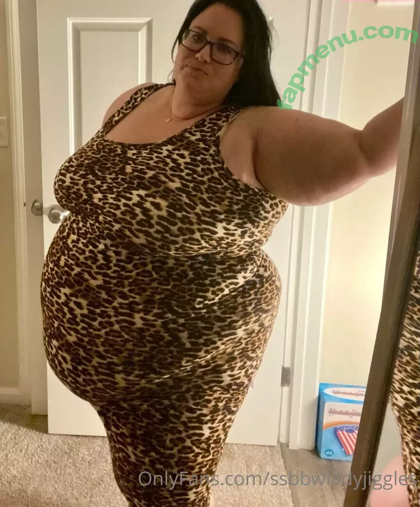 ssbbwladyjiggles nude photo #0019 (ssbbwladyjiggles)