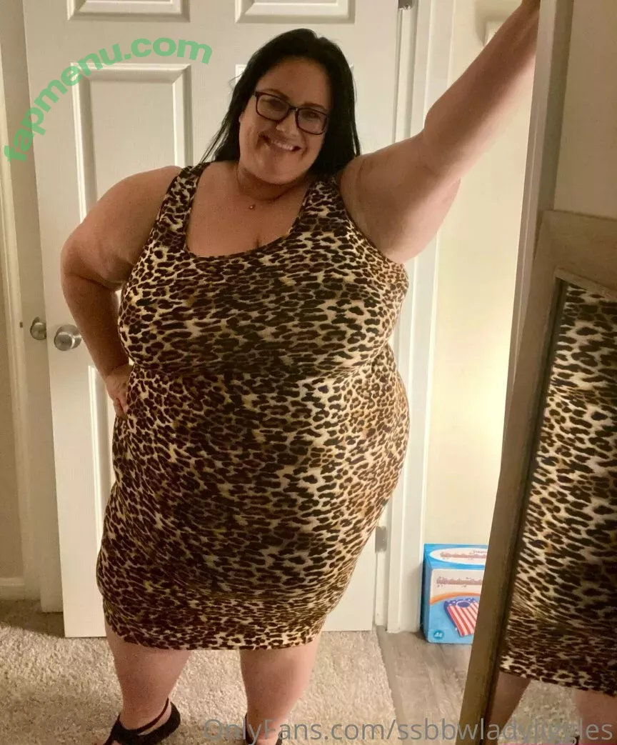 ssbbwladyjiggles nude photo #0021 (ssbbwladyjiggles)