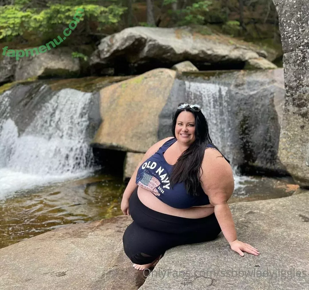 ssbbwladyjiggles nude photo #0029 (ssbbwladyjiggles)