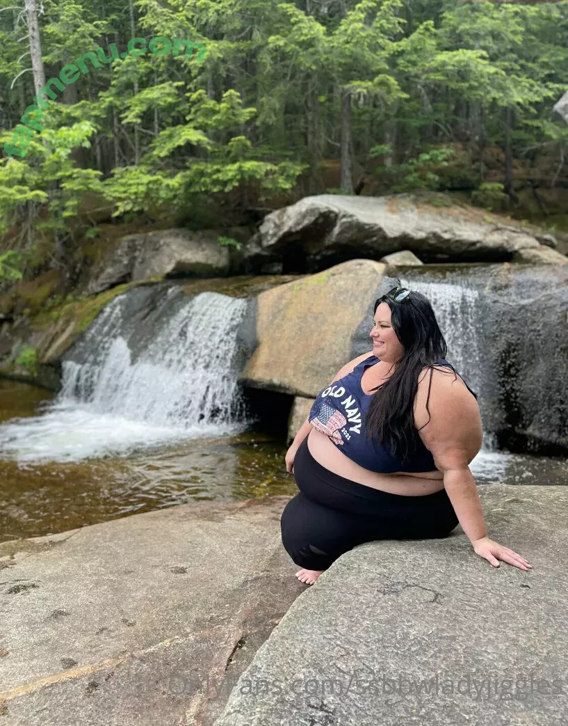 ssbbwladyjiggles nude photo #0033 (ssbbwladyjiggles)