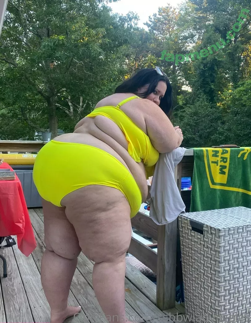 ssbbwladyjiggles nude photo #0058 (ssbbwladyjiggles)