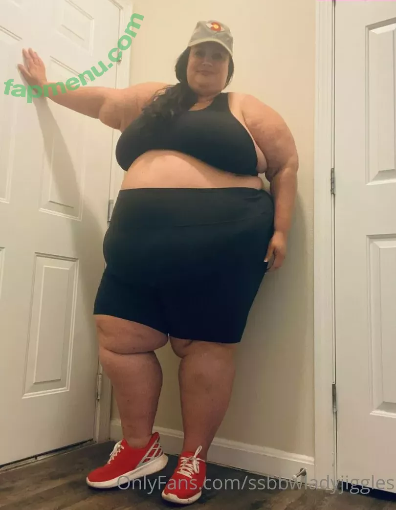 ssbbwladyjiggles nude photo #0092 (ssbbwladyjiggles)
