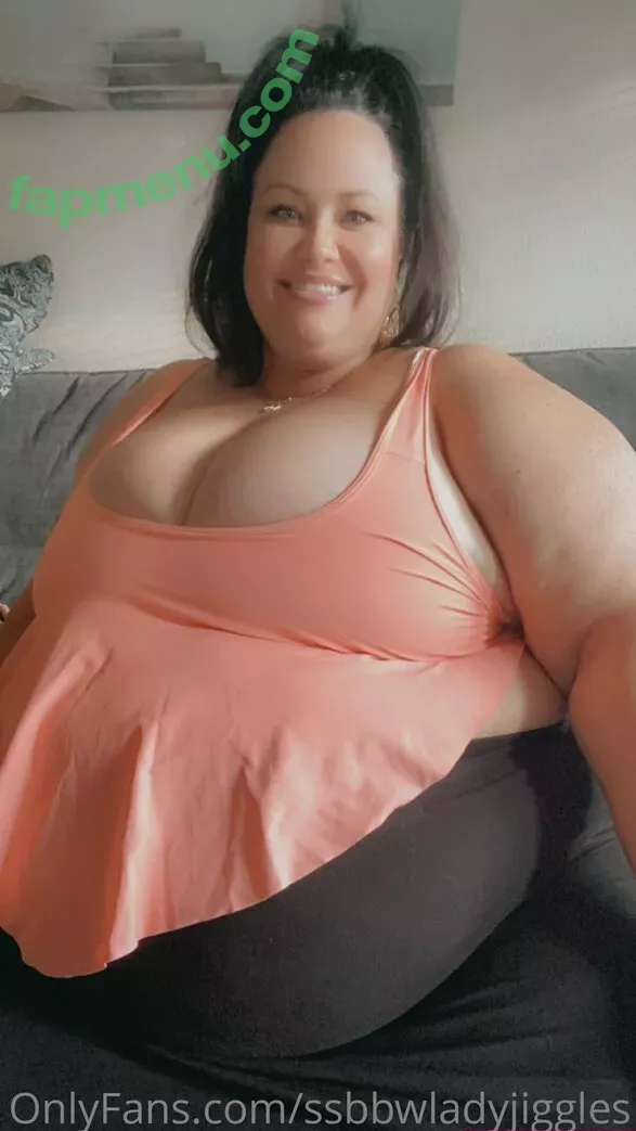 ssbbwladyjiggles nude photo #0108 (ssbbwladyjiggles)